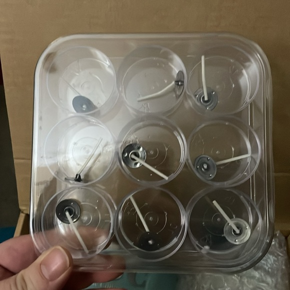 CANDLE MAKING KIT - Picture 2 of 9